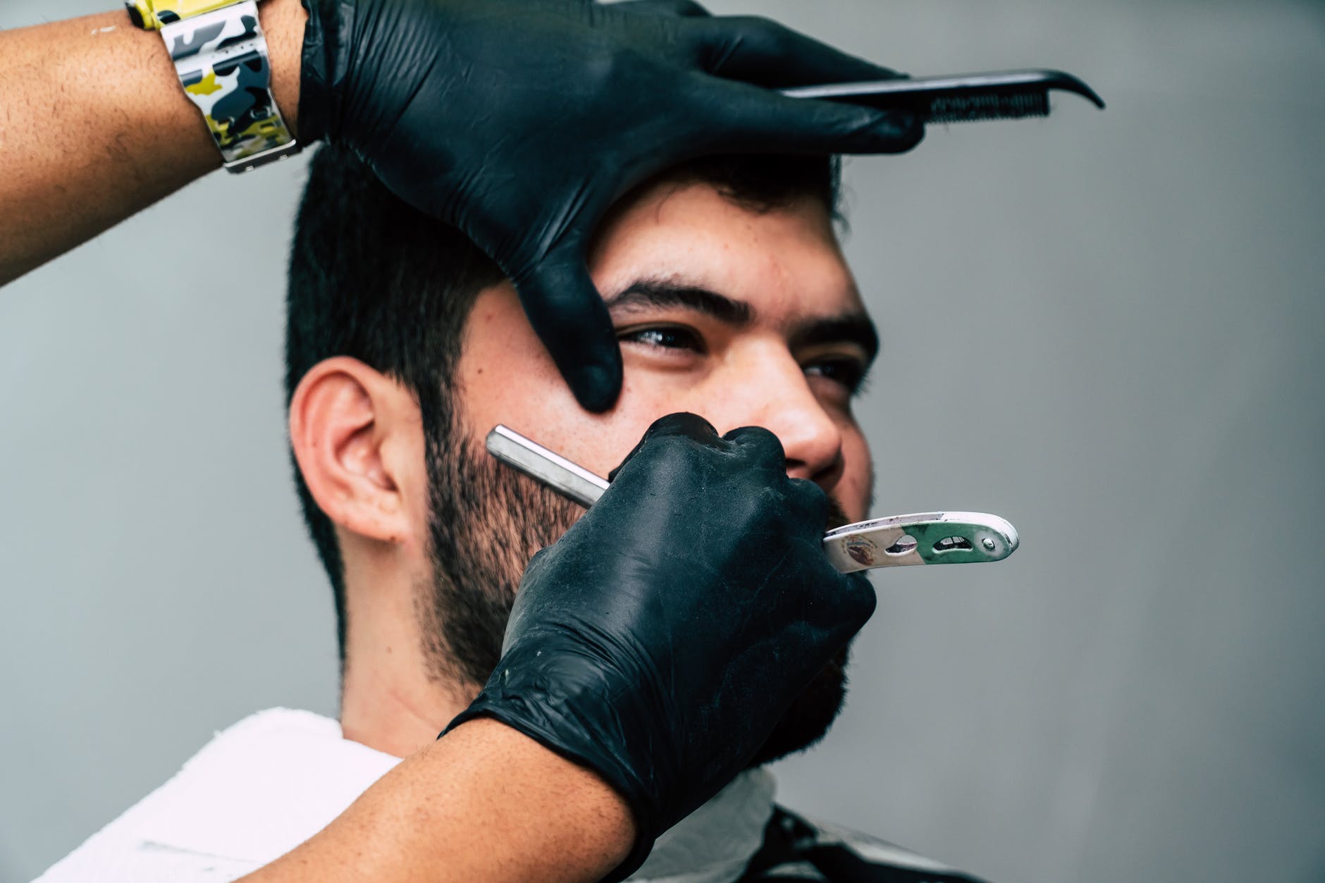How To Shave Your Face: A Guide To Men’s Shaving